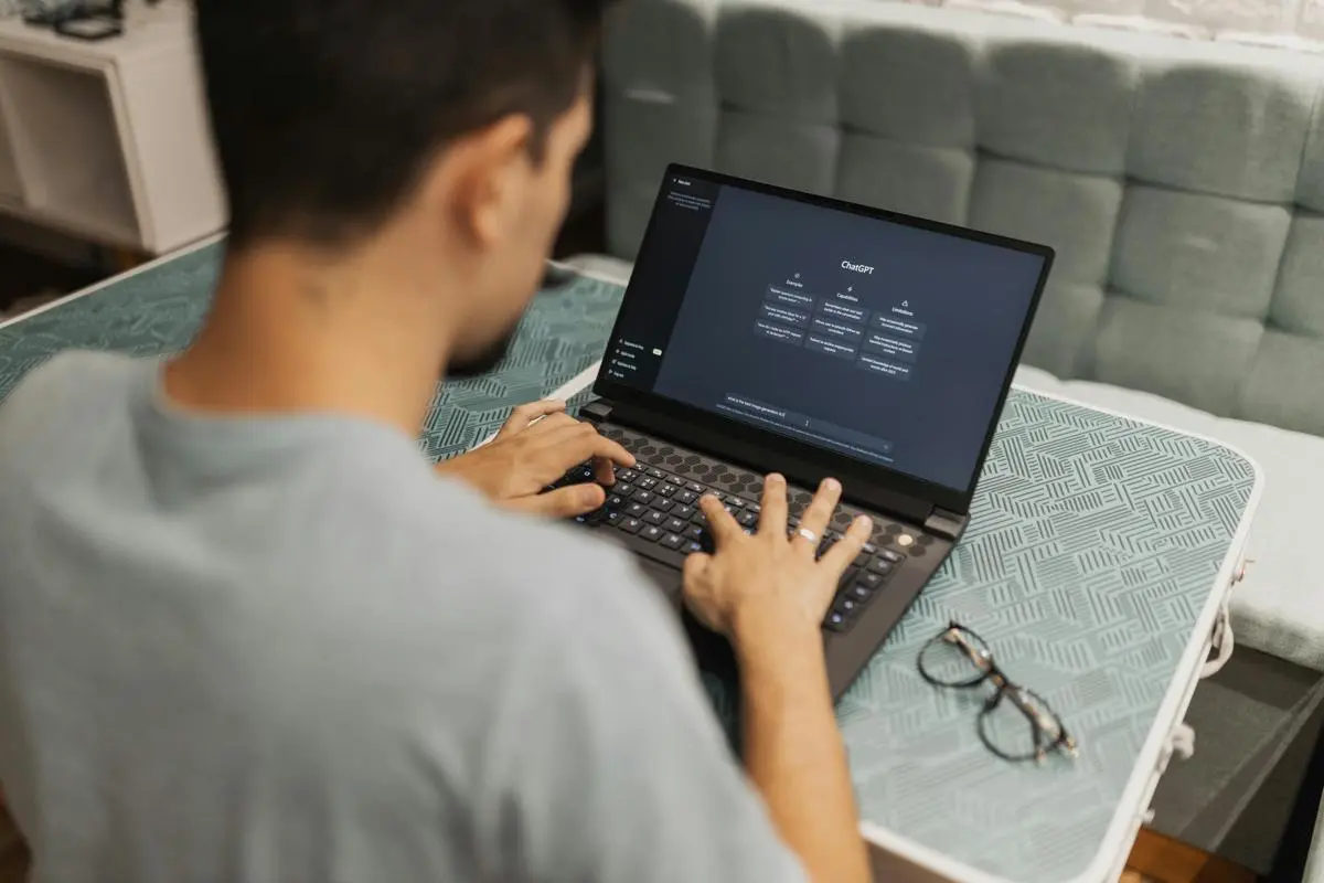 5 Keterbatasan Tool AI Detector yang Perlu Diketahui 