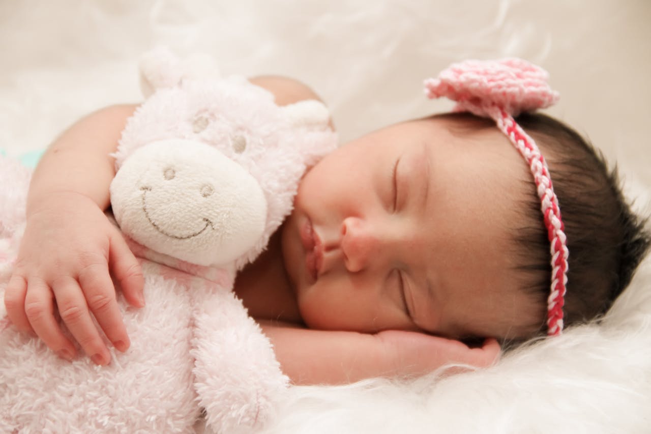 Prompt Gemini AI untuk Edit Newborn Photoshoot, Hasilnya Gemas