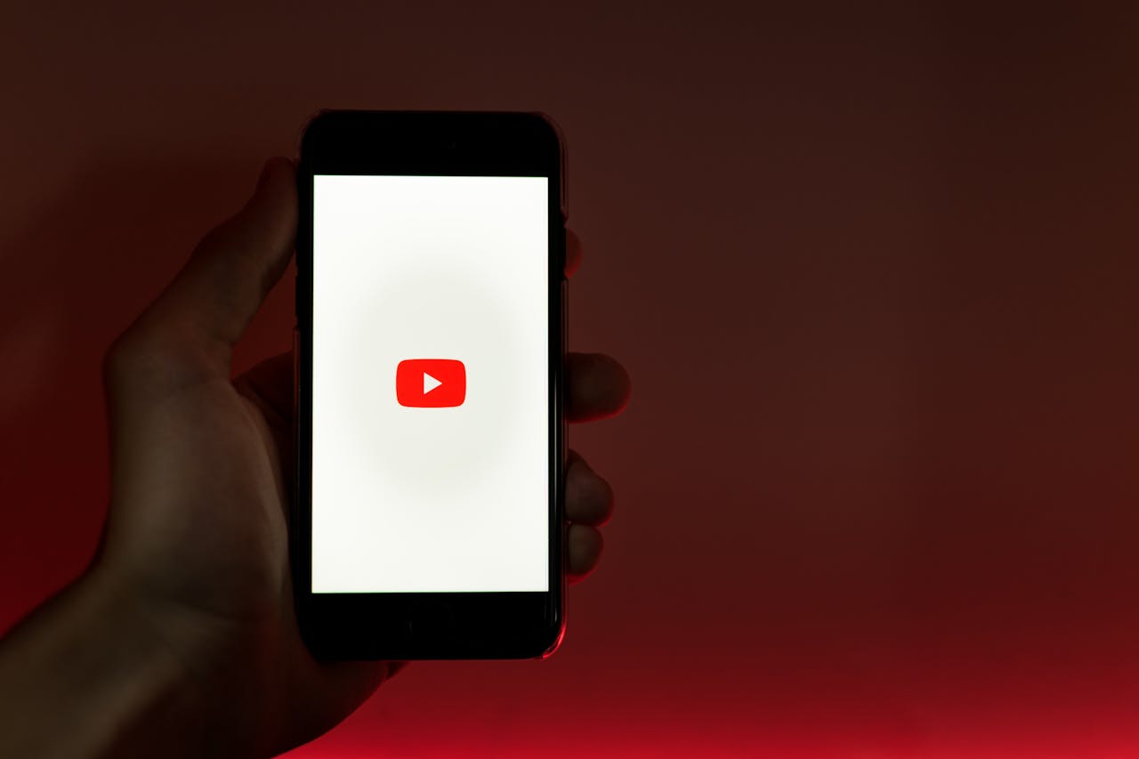 Video YouTube Pakai Wajahmu ? Sekarang Bisa Dideteksi — Inilah yang Perlu Kamu Tahu